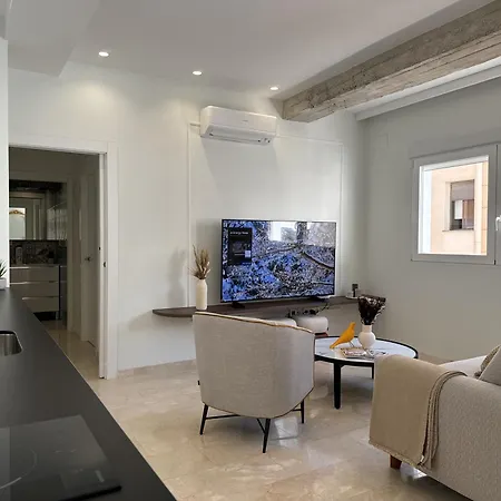 Navas 102 Cosmopolitan Loft Апартаменты Гранада